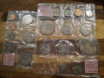 Image 1 of 2