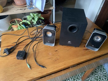 Image 1 of 6