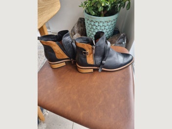 Image 1 of 4