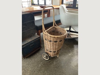 Image 1 of 6