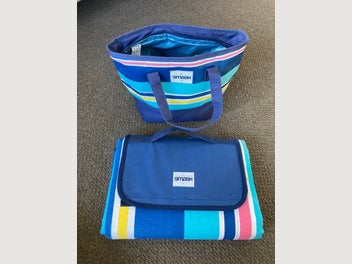 Image 1 of 7