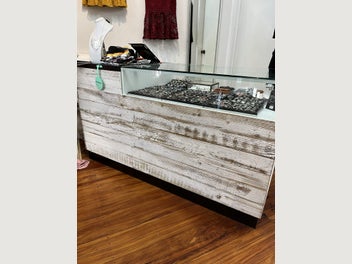 Image 1 of 5