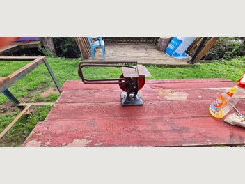 Image 1 of 6