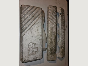 Image 1 of 1