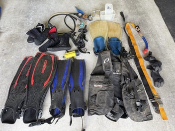 Image 1 of 4