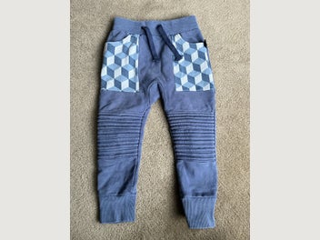 Image 1 of 3