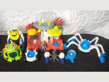 Image 1 of 8