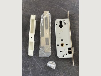 Image 1 of 1