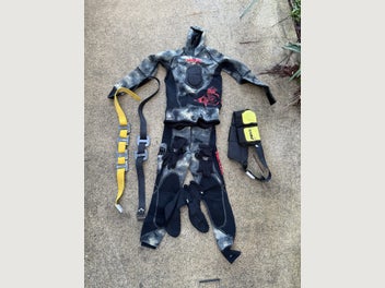 Image 1 of 9