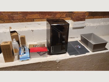 Image 1 of 3