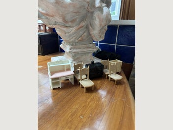 Image 1 of 6