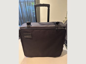 Image 1 of 7