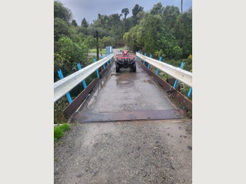 Image 1 of 7