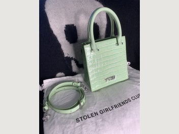 Image 1 of 18