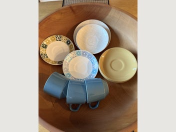 Image 1 of 6