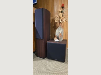Image 1 of 7