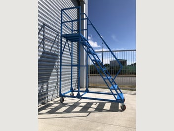 Image 1 of 4