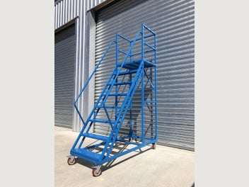 Image 1 of 5