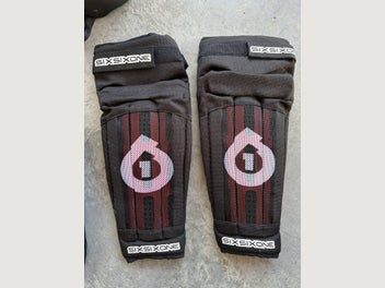 Image 1 of 4