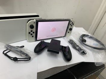 Image 1 of 6