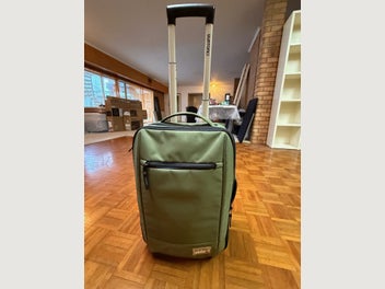 Image 1 of 6
