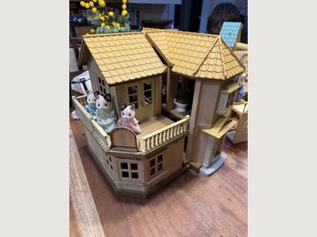 Image 1 of 4