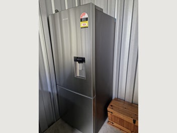 Image 1 of 7