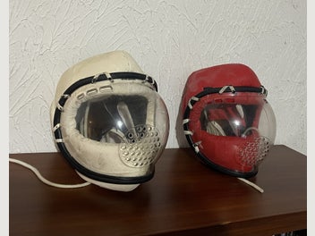 Image 1 of 6