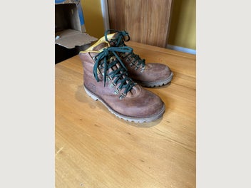Image 1 of 6