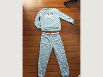 Image 1 of 8