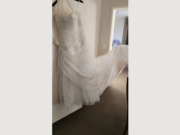 Image 1 of 7