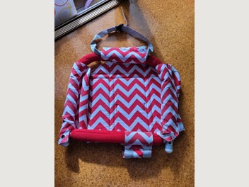 Image 1 of 4