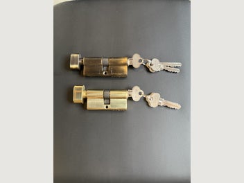 Image 1 of 1