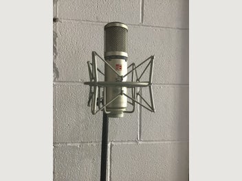 Image 1 of 5