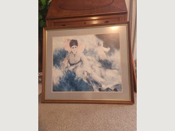 Image 1 of 7