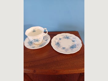Image 1 of 3