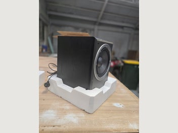 Image 1 of 7