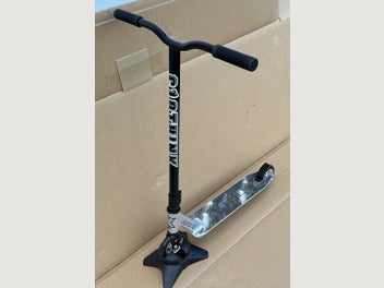 Image 1 of 8