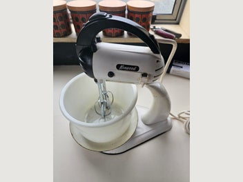 Image 1 of 4