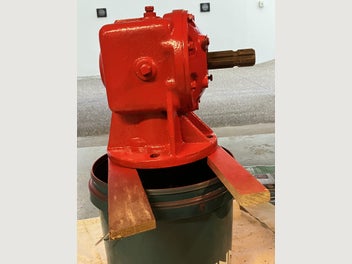 Image 1 of 7