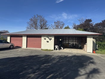 Image 1 of 10