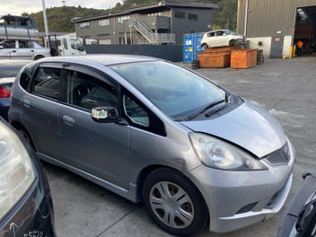 Image 1 of 18