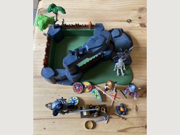 Image 1 of 2