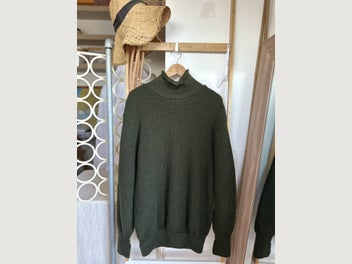 Image 1 of 20