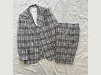 Image 1 of 8