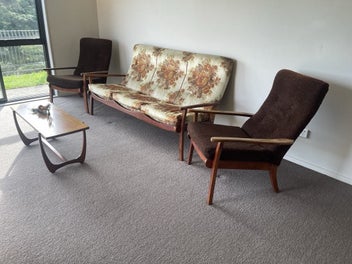 Image 1 of 20
