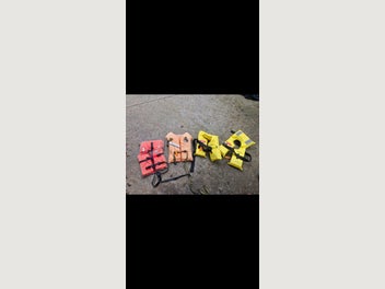 Image 1 of 3