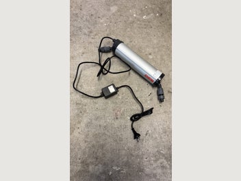 Image 1 of 3
