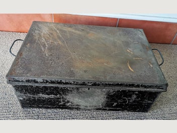 Image 1 of 1