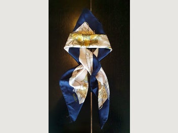 Image 1 of 7